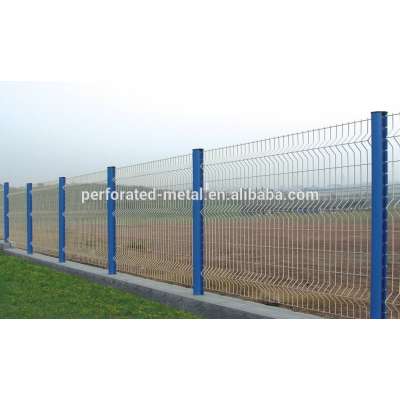 low price welded wire mesh/ galvanized welded wire mesh/ PVC coated wire mesh fence supplier