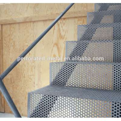 2015 new style steel wire mesh for used metal stairs/perforated mesh for stairs/perforated sheet for Stairs up